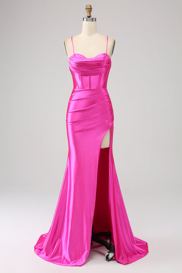Impresionante vestido de fiesta de corsé fucsia con correas de espagueti de sirena con frente dividido